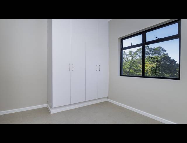 2 BEDROOM APARTMENT FOR SALE IN WATERFALL